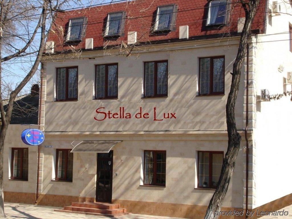 Stella De Lux Hotel Kischinau Exterior foto